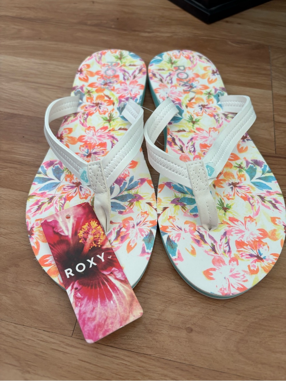 Roxy White-Strap Flip Flops with Multicolor Floral Footbed